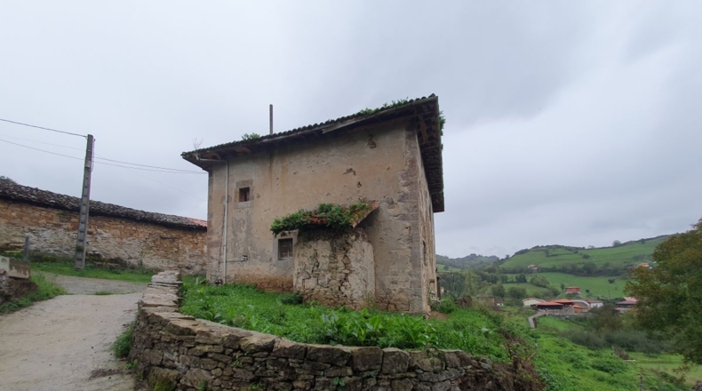 Astúries - Cornellana - 2301m2