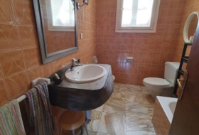 Salas 895&nbsp;m² 