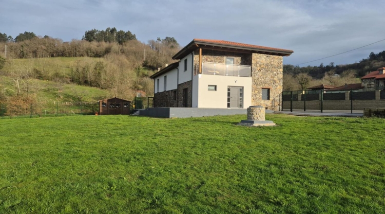 Astúries - Grado - 2238m2