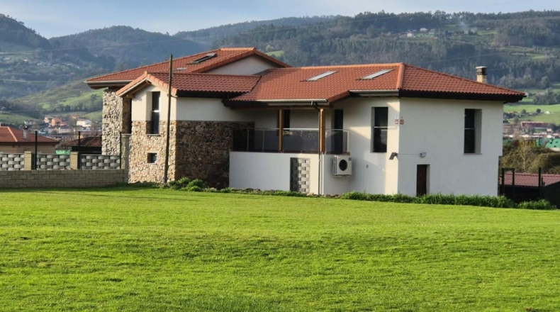 Astúries - Grado - 2238m2