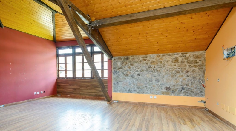 Asturias - Pola de Lena - 256m2