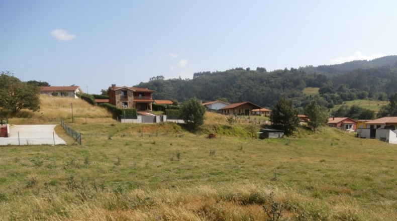 Asturias - Candamín - 1000m2