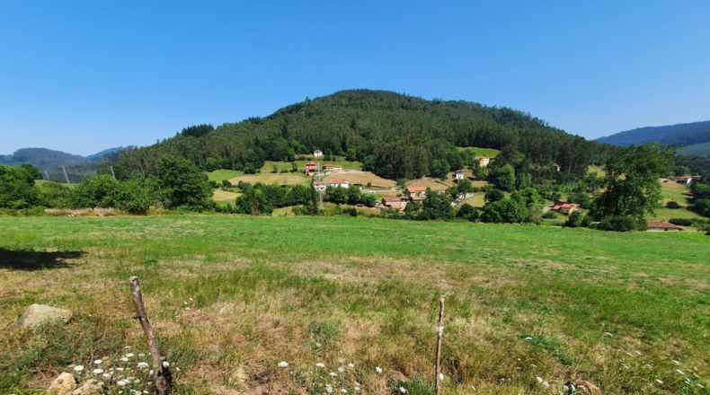 Astúries - El Barrio - 9591m2