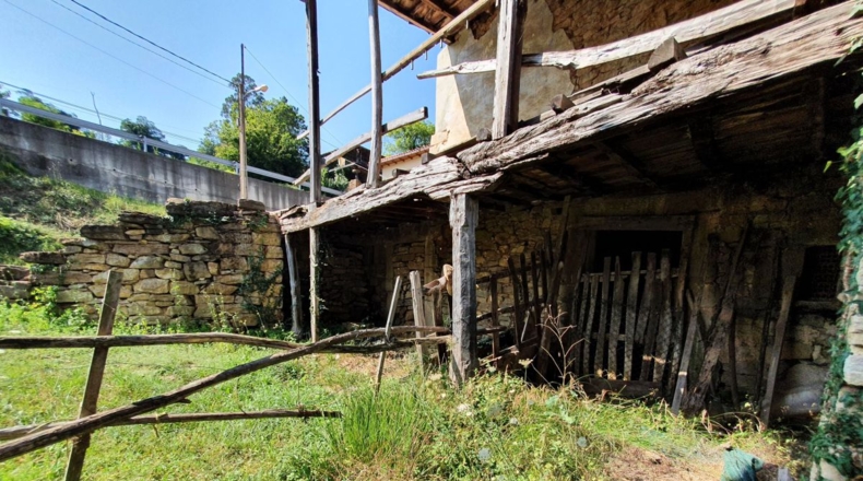 Astúries - El Barrio - 9591m2