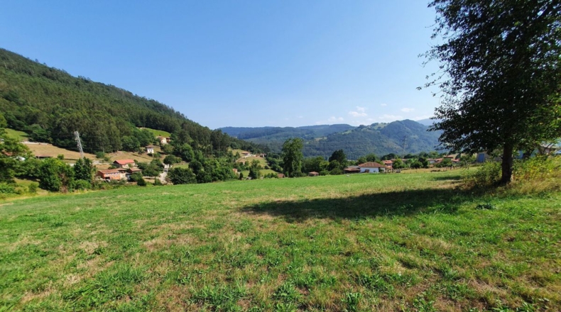 Astúries - El Barrio - 9591m2