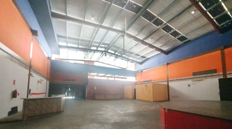 Astúries - Vallines - 994m2