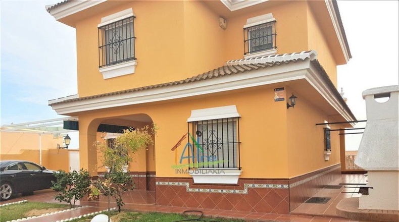 Huelva - Almonte - 409m2