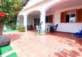 Chalet adosado con terreno en venta en Matalascañas ref: TR51850 foto