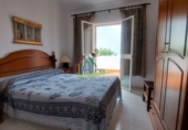 Chalet adosado con terreno en venta en Matalascañas ref: TR51850 foto