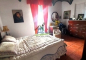 Таунхаус с участком на продажу в городе Cala. Фото