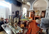 Таунхаус с участком на продажу в городе Cala. Фото