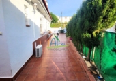 Xalet adossat amb terreny en venda a Matalascañas ref.: TR180954 foto