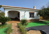 Detached villa with land for sale in Matalascañas ref: TR390813 photo