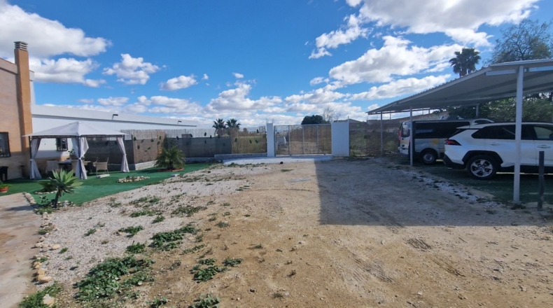 Alicante - Dolores - 5200m2