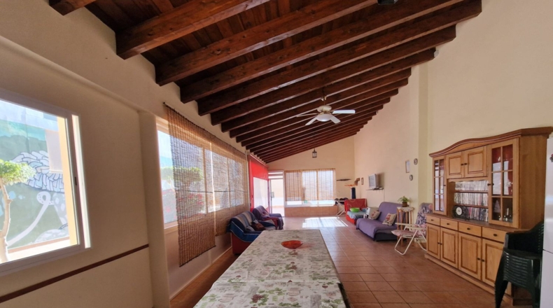 Аликанте - Formentera del Segura - 489m2