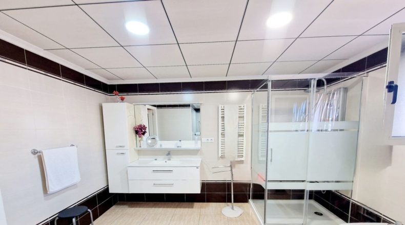 Аликанте - Formentera del Segura - 489m2