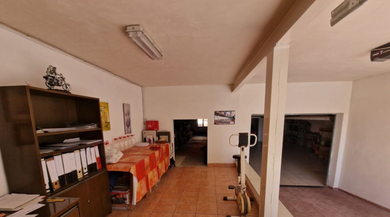 Аликанте - Formentera del Segura - 489m2