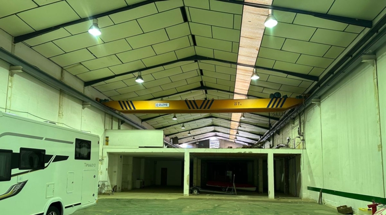 Barcelona - Cornellà de Llobregat - 1500m2