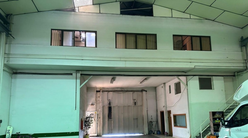 Barcelona - Cornellà de Llobregat - 1500m2