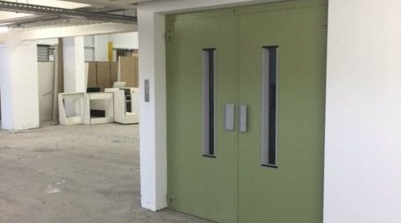 Barcelona - Sant Joan Despí - 3800m2
