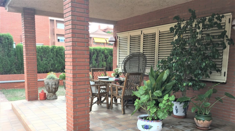 Barcelona - Sant Joan Despí - 1000m2