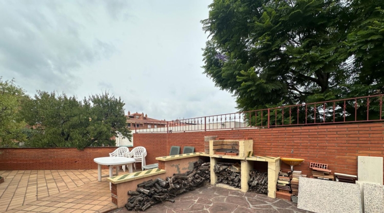 Barcelona - Sant Joan Despí - 1000m2