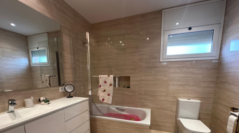 Barcelona - Sant Joan Despí - 1000m2