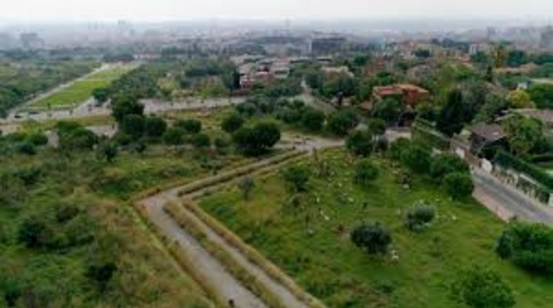 Barcelona - Esplugues de Llobregat - 1225m2