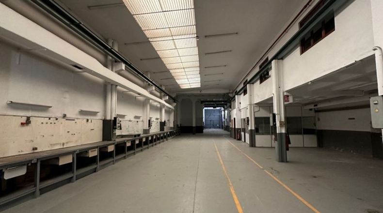 Барселона - Cornellà de Llobregat - 2000m2