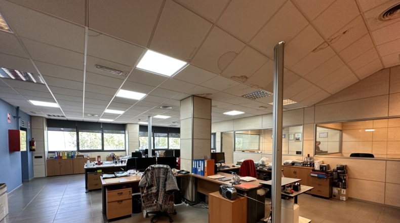 Barcelona - Sant Just Desvern - 2200m2