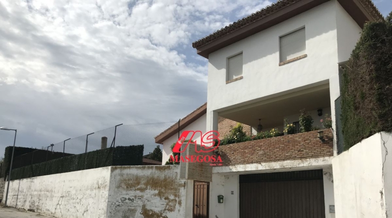 Granada - Alhendín - 2113m2