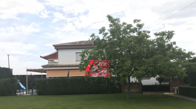 Granada - Alhendín - 2113m2