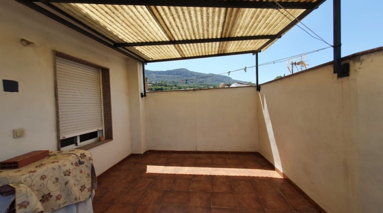 Jaén - Castillo de Locubín - 73m2