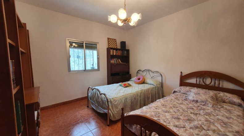 Jaén - Sabariego - 3300m2
