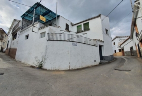 Frailes 215&nbsp;m²