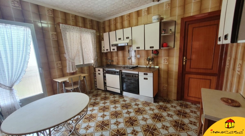 Jaén - Castillo de Locubín - 496m2