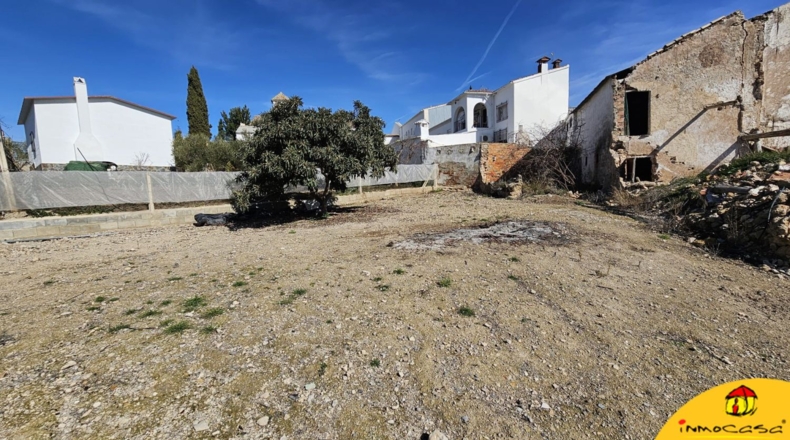 Jaén - Alcalá la Real - 2072m2