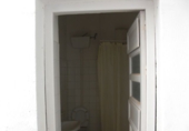 Отдельно стоящий дом с участком на продажу в городе Vejer de la Frontera. Фото