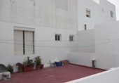 Дом с участком на продажу в городе Vejer de la Frontera. Фото