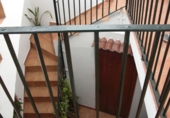Дом с участком на продажу в городе Vejer de la Frontera. Фото