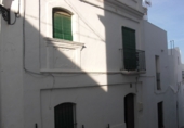 Дом с участком на продажу в городе Vejer de la Frontera. Фото