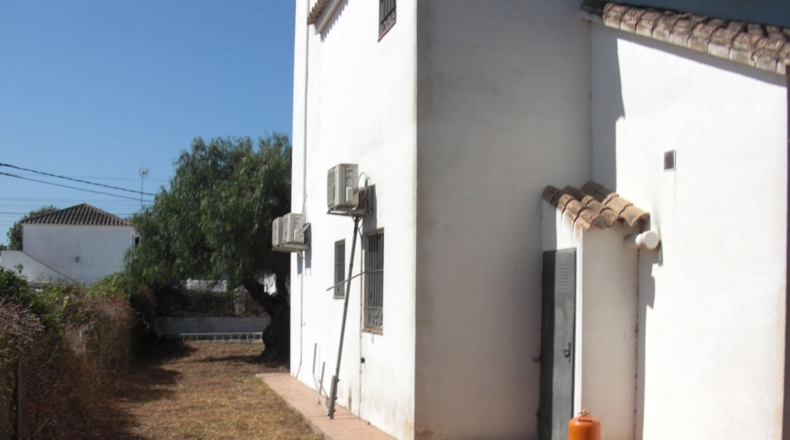 Cadiz - Барбате - 1240m2