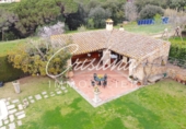 Finca rústica en venta en Santa Cristina d'Aro ref: TR74791 foto
