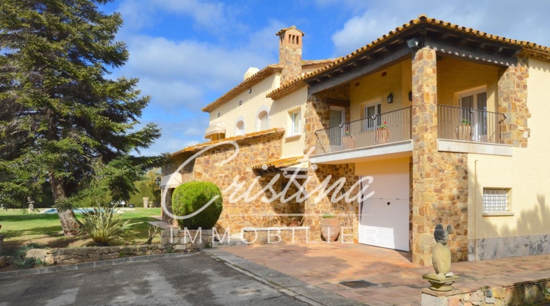 Gerona - Santa Cristina d'Aro - 3150m2