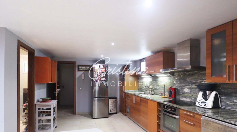 Gerona - Santa Cristina d'Aro - 540m2