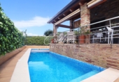 Casa de pueblo en venta en Santa Cristina d'Aro ref: TR75329 foto