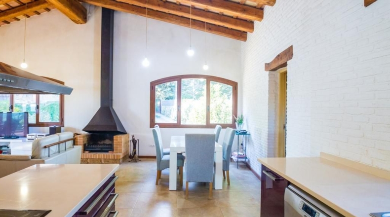 Gerona - Mont-ras - 588m2