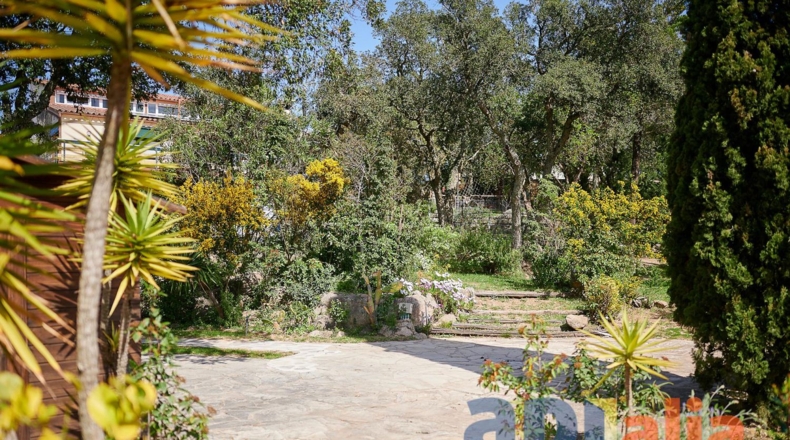 Girona - Santa Cristina d'Aro - 1800m2