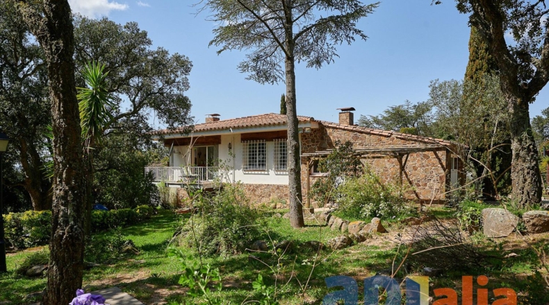 Girona - Santa Cristina d'Aro - 1800m2