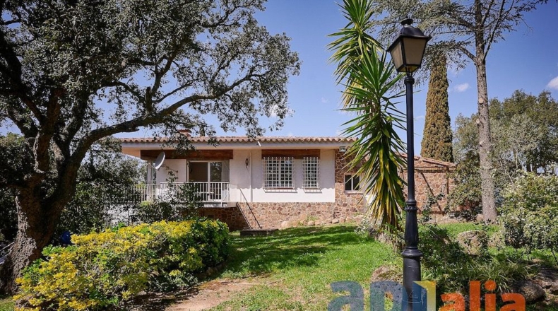 Girona - Santa Cristina d'Aro - 1800m2